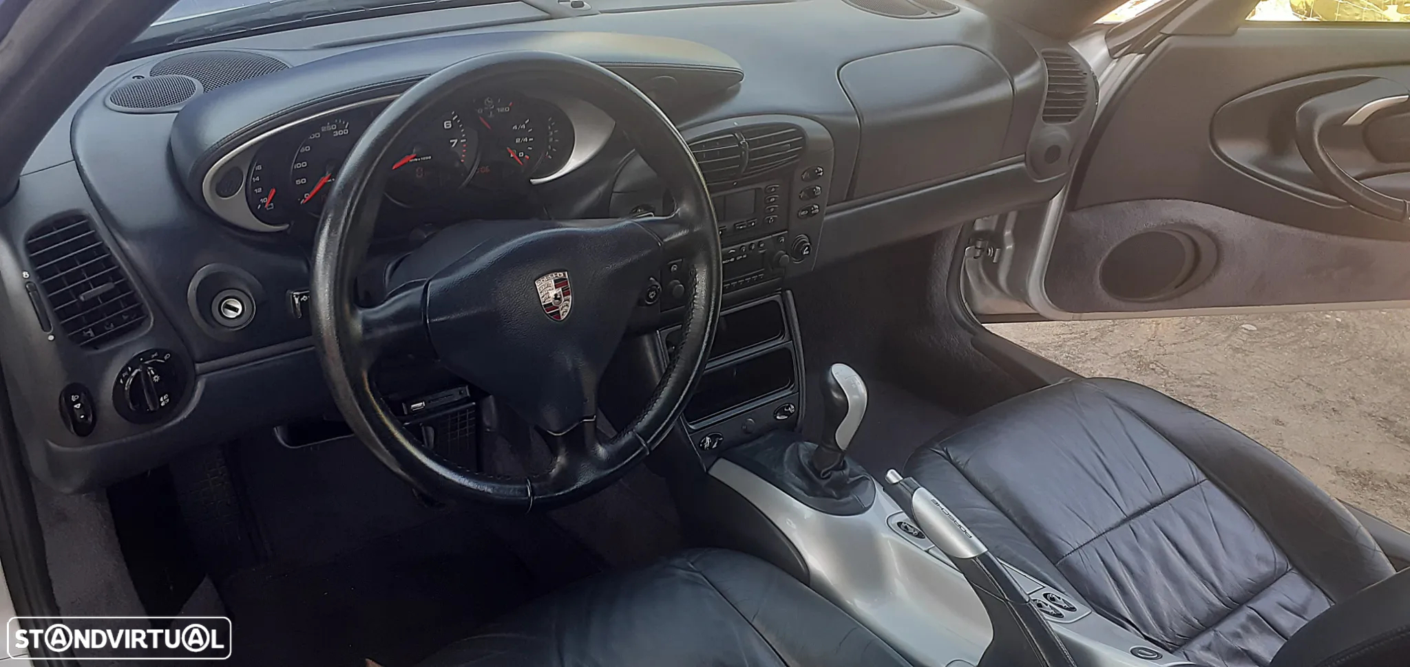 Porsche 911 (996) Carrera Cabrio - 18