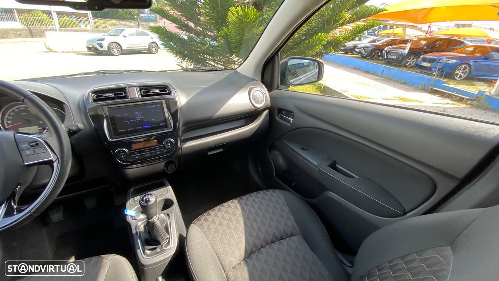Mitsubishi Space Star 1.2 Intense Connect Edition - 28