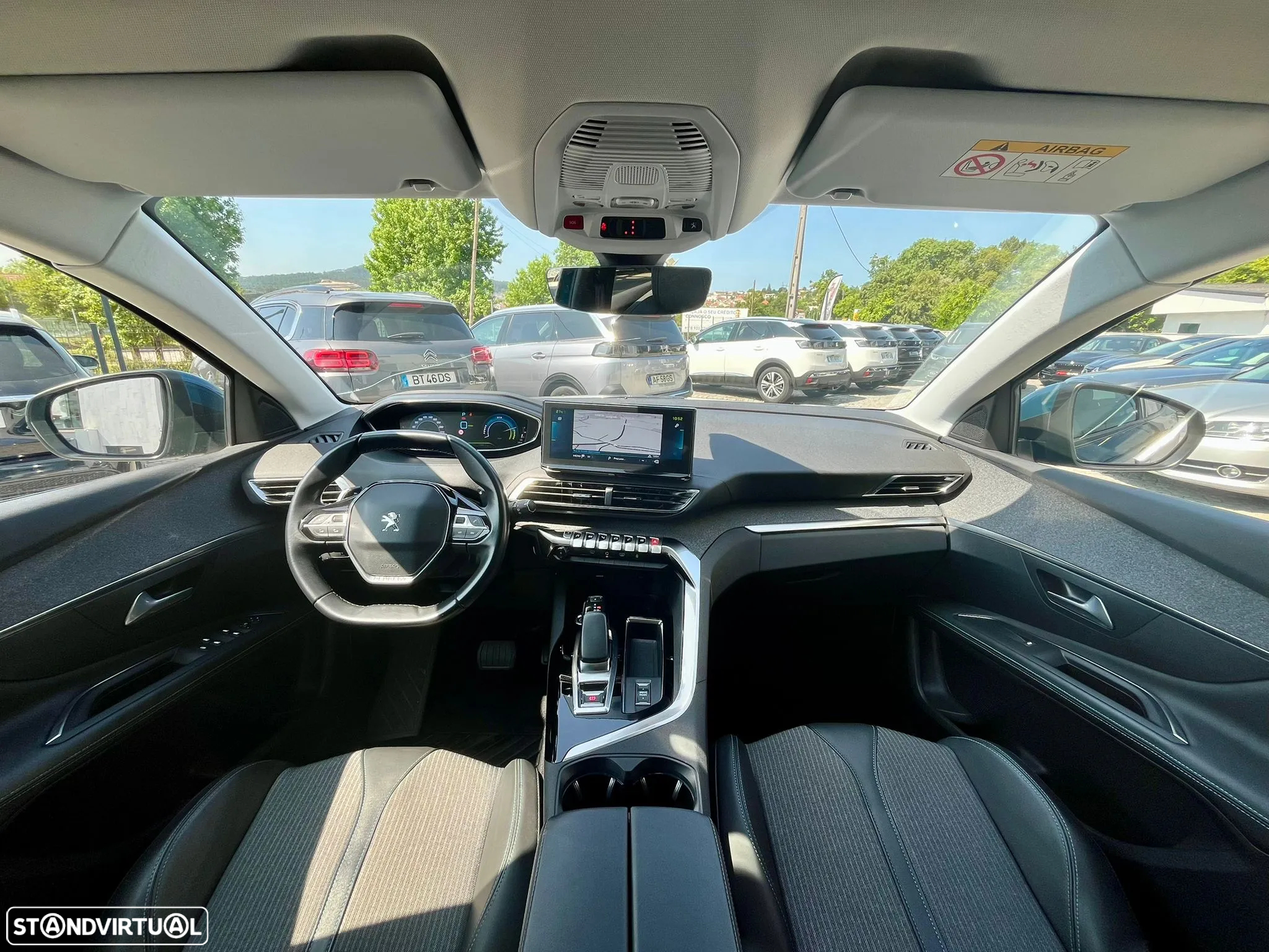 Peugeot 3008 1.6 Hybrid Allure e-EAT8 - 12