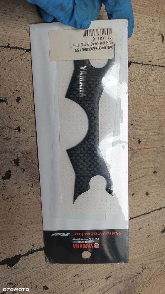 Oryginalna osłona naklejka na półkę Yamaha YZF-R125 Carbon  5D7-W0708-00 - 3