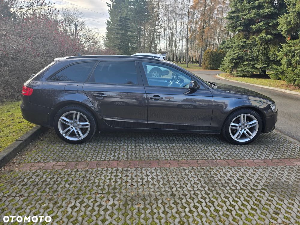Audi A4 Avant 2.0 TDI - 8
