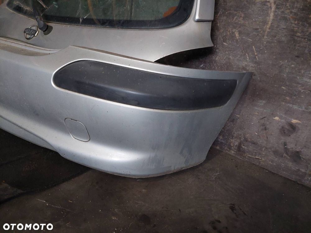 KOMPLETNY TYŁ KLAPA ZDERZAK LAMPA NISSAN ALMERA N16 KL0 HB 5D - 5