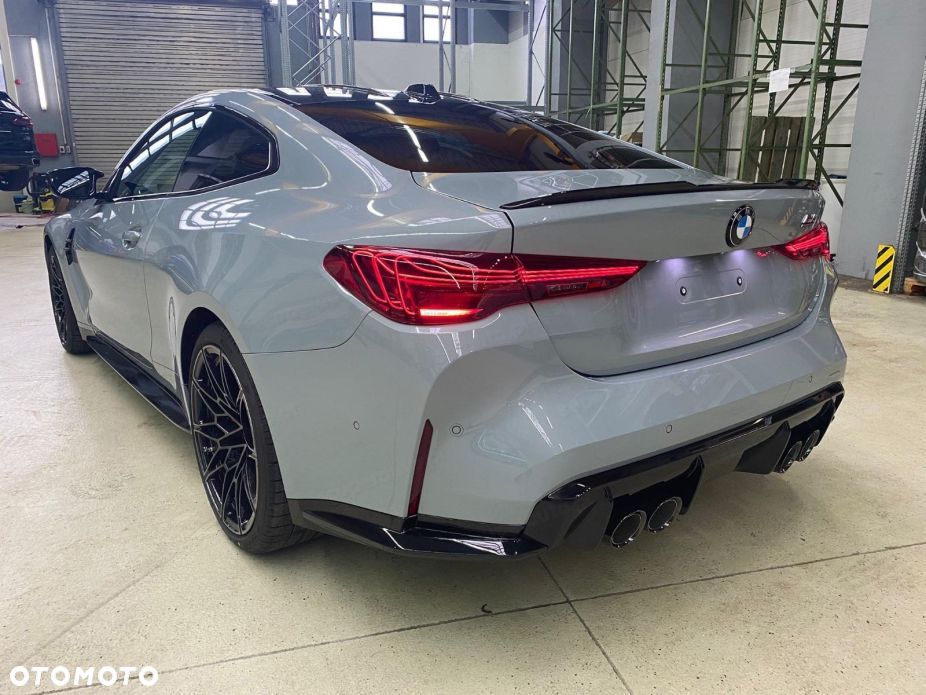 BMW M4 Competition M xDrive - 3