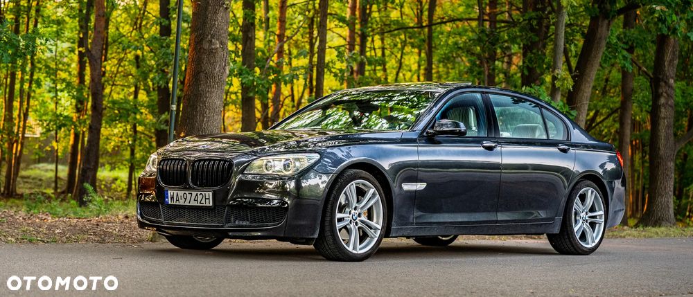 BMW Seria 7 740Li Edition Exclusive - 8