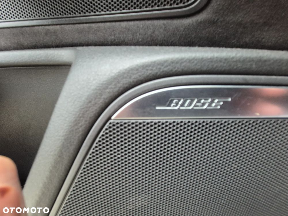 Audi A6 Avant 3.0 TDI quattro S tronic - 22