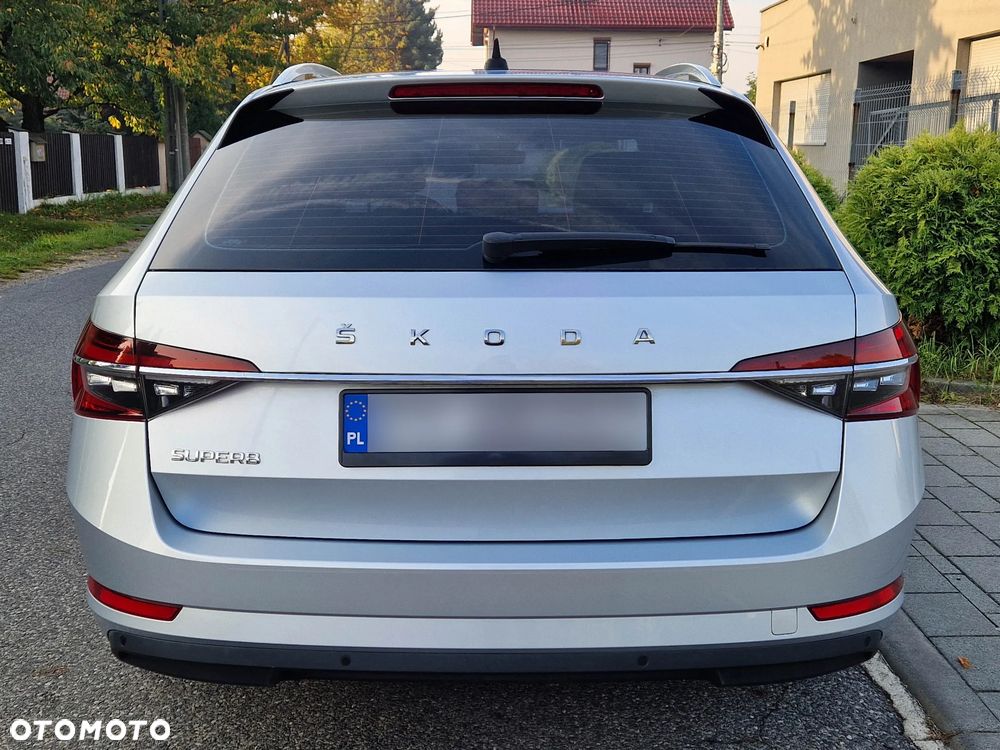 Skoda Superb 2.0 TSI Ambition DSG - 5