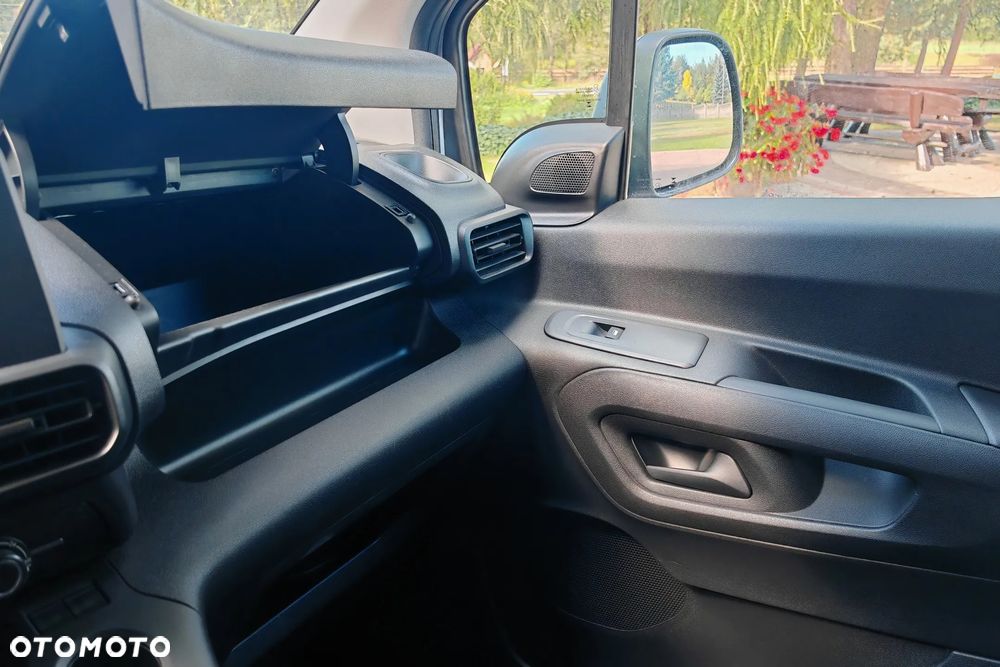 Opel Combo - 28