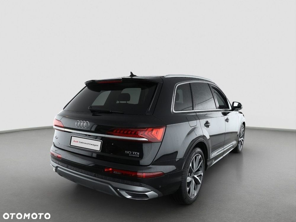 Audi Q7 - 2