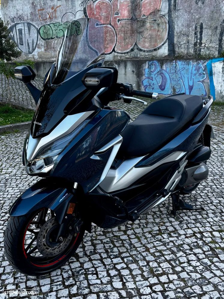 Honda Forza - 1