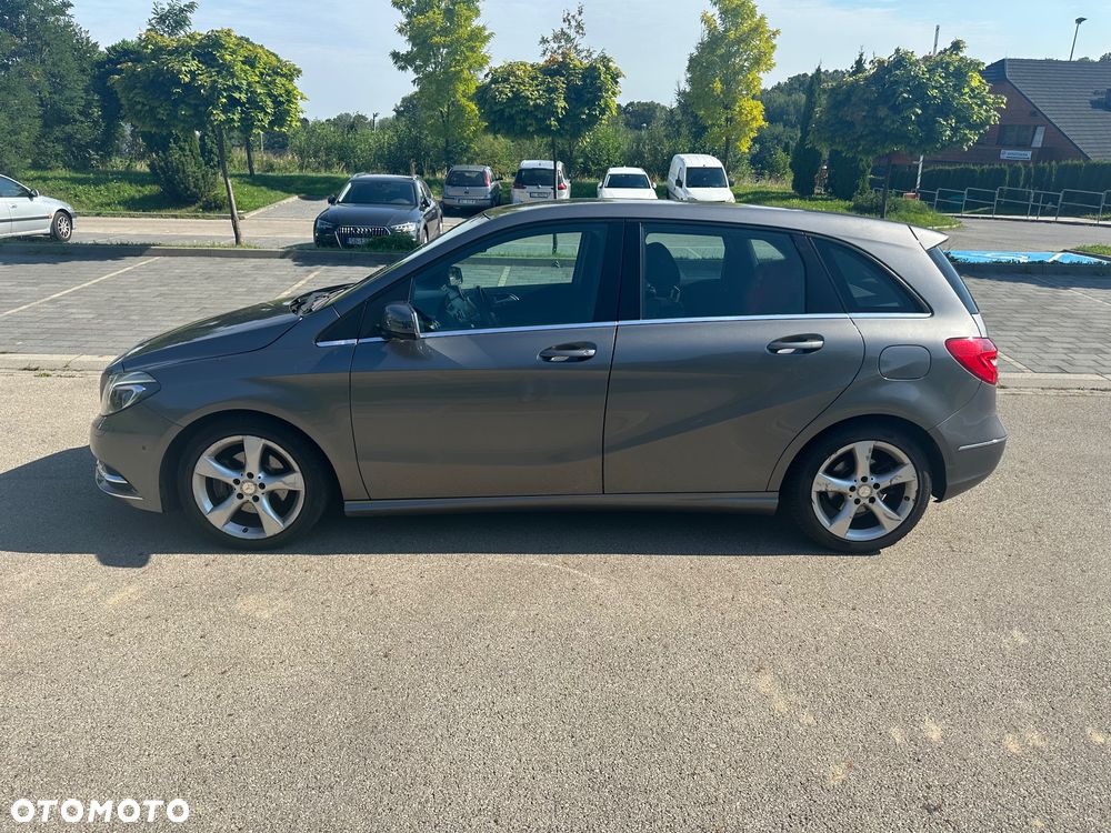 Mercedes-Benz Klasa B 180 (CDI) d 7G-DCT AMG Line - 6