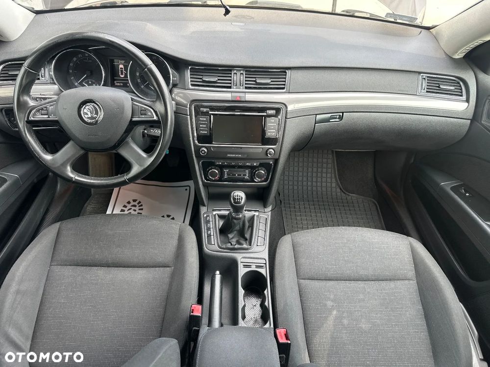Skoda Superb 2.0 TDI Active - 21
