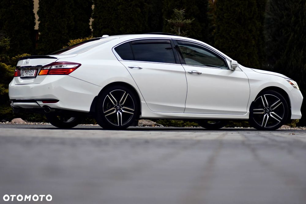 Honda Accord - 3
