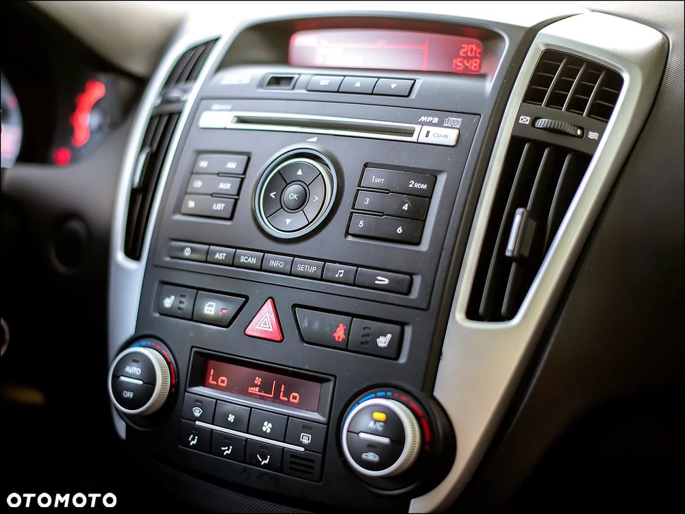 Kia Ceed - 30