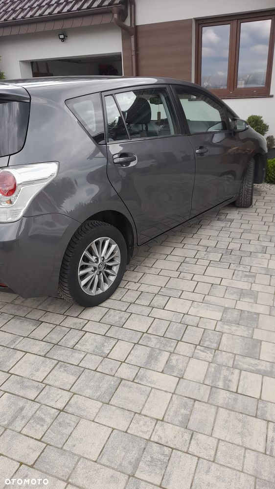 Toyota Verso 1.6 D-4D 7-Sitzer Start/Stop Life - 4