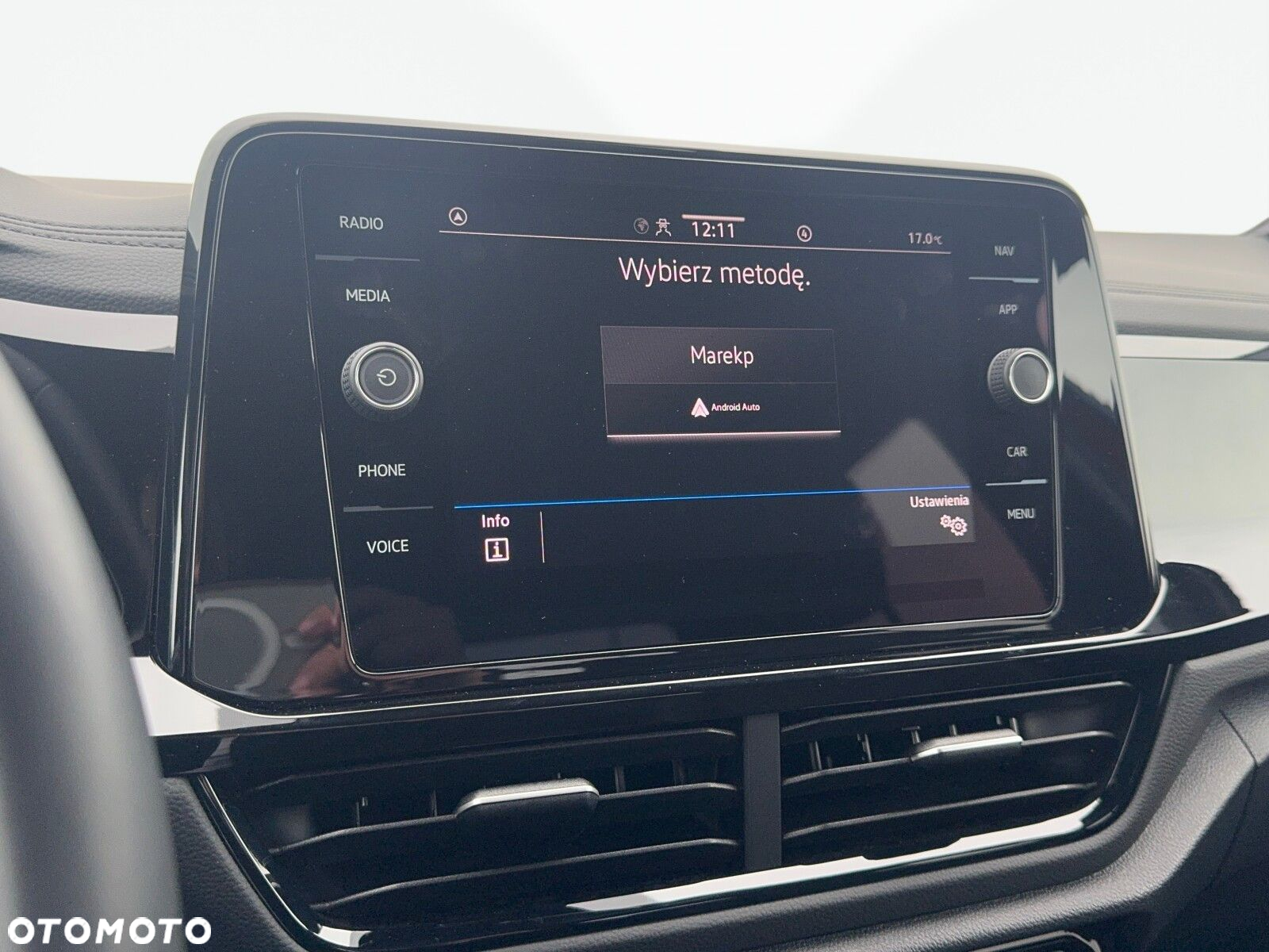 Volkswagen T-Roc 1.5 TSI Style DSG - 25