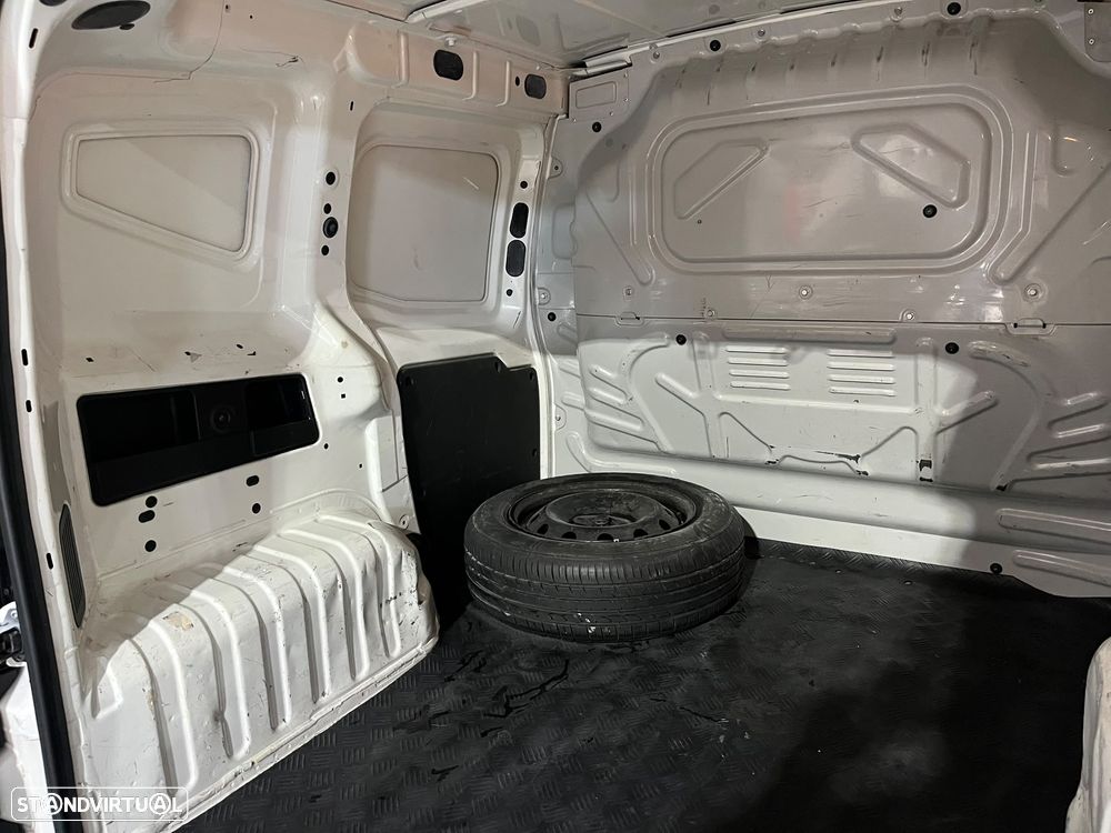 Fiat Fiorino AC - 26