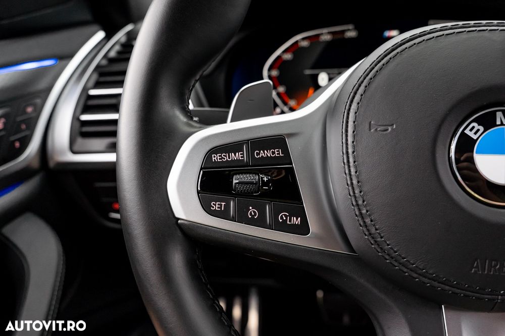 BMW X4 xDrive20i AT MHEV - 30