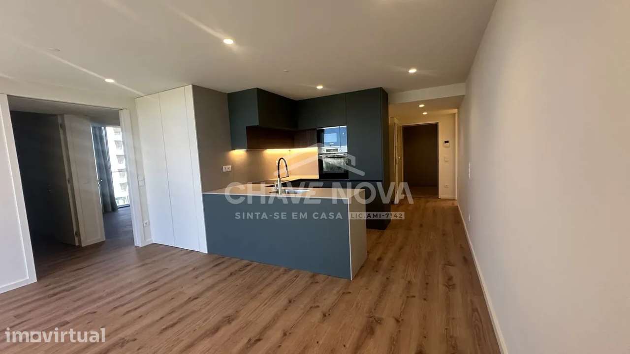 Ap T2 Novo  com varanda e lugar de garagem em VN Gaia virado a poente - Grande imagem: 4/23