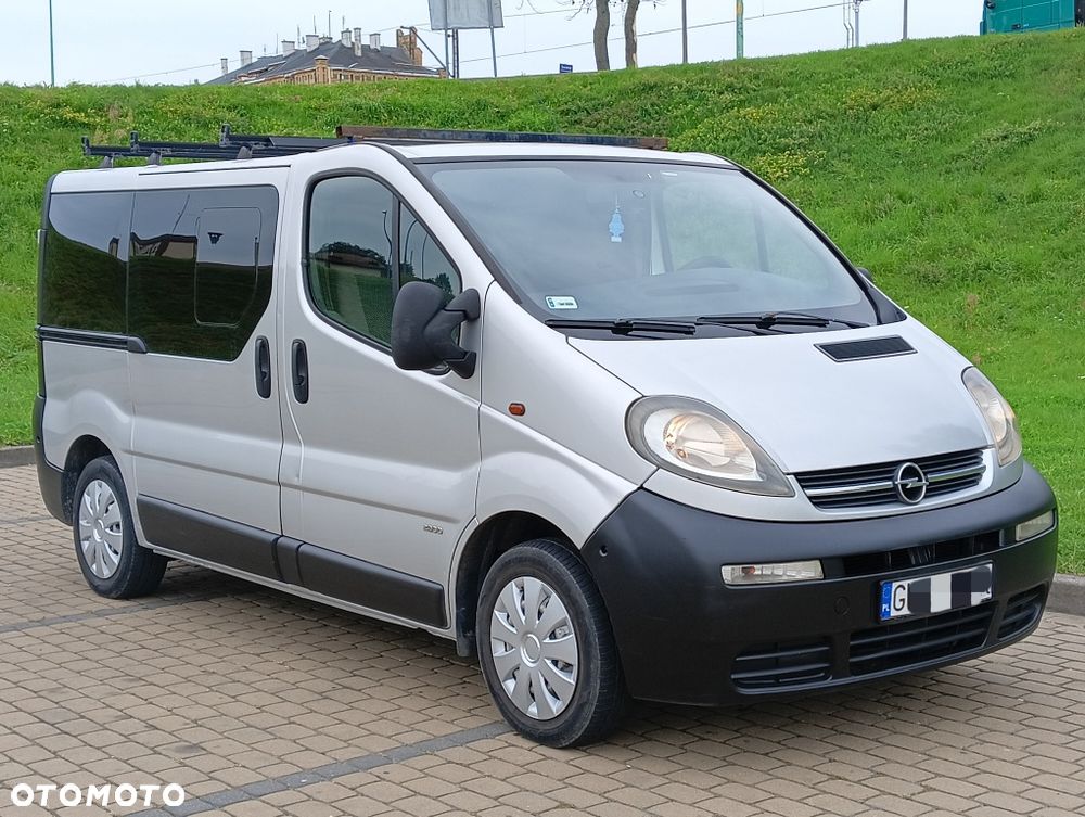 Opel Vivaro - 2