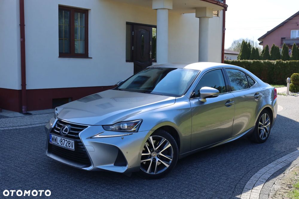 Lexus IS 200t Elegance - 1