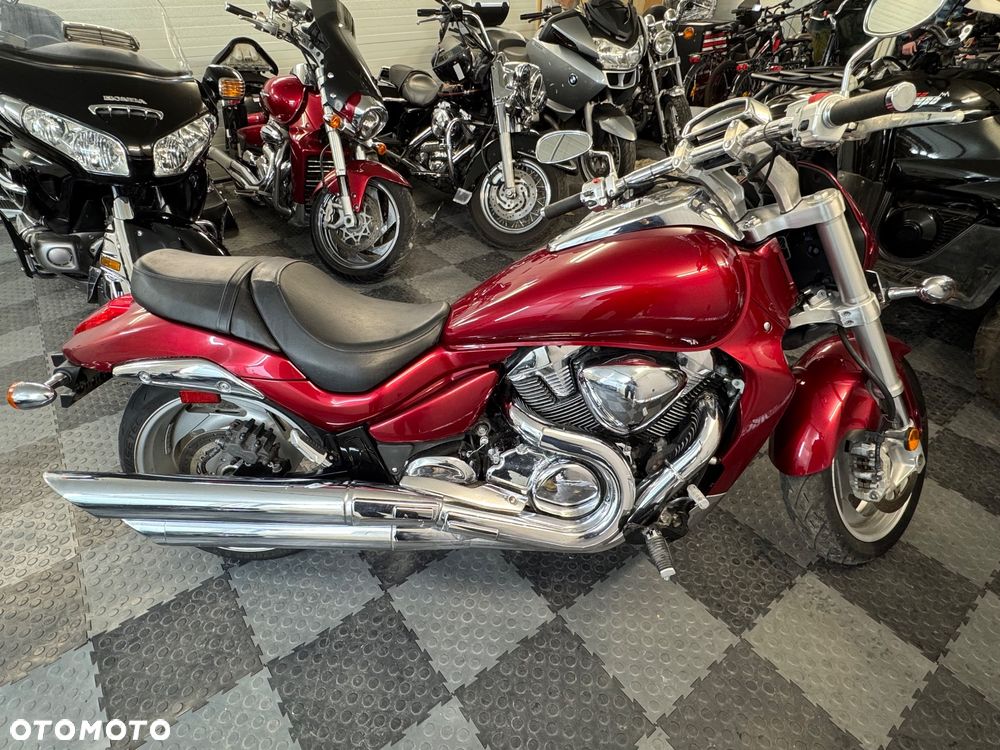 Suzuki Boulevard - 1