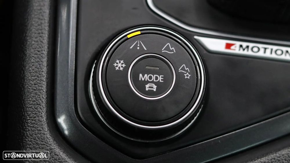VW Tiguan 2.0 TDI Highline DSG 4Motion - 15