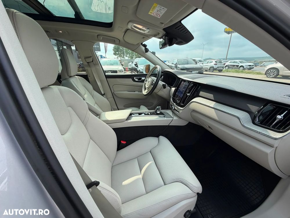 Volvo XC 60 - 6