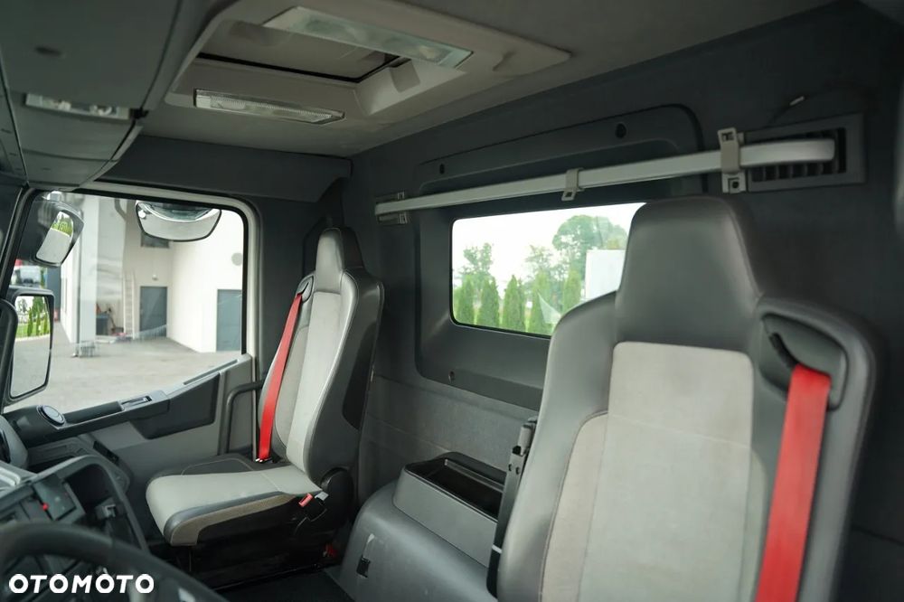 Renault C 430 / 6x4 / WYWROTKA 2 STRONNA / HYDROBURTA + HDS FASSI F155.A0.22 / STEROWANIE RADIOWE / ROTATOR / ŁYŻKA / EURO 6 / - 29