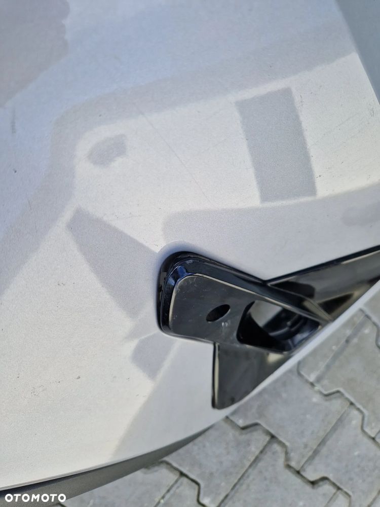 Zderzak Volvo c40 xc40 lift - 9