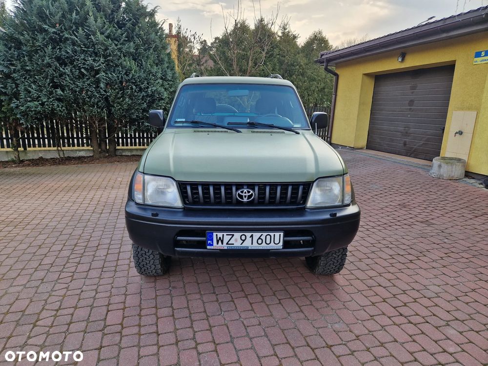 Toyota Land Cruiser - 13