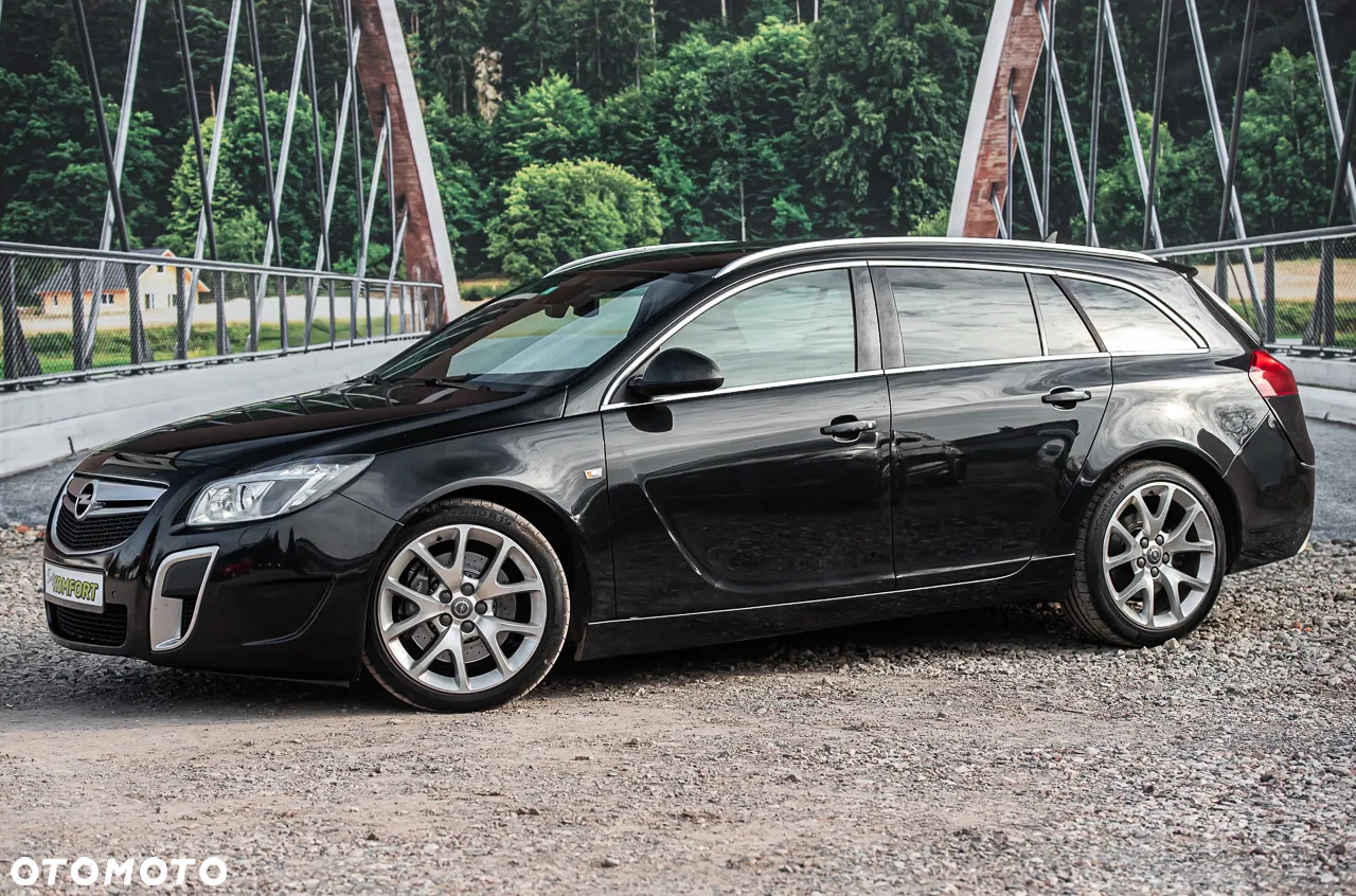 Opel Insignia 2.8 V6 Turbo 4x4 Sports Tourer OPC - 6