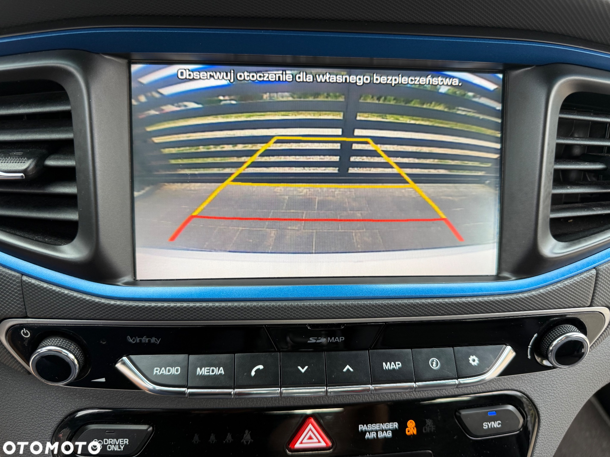 Hyundai IONIQ Hybrid 1.6 GDI Premium - 11