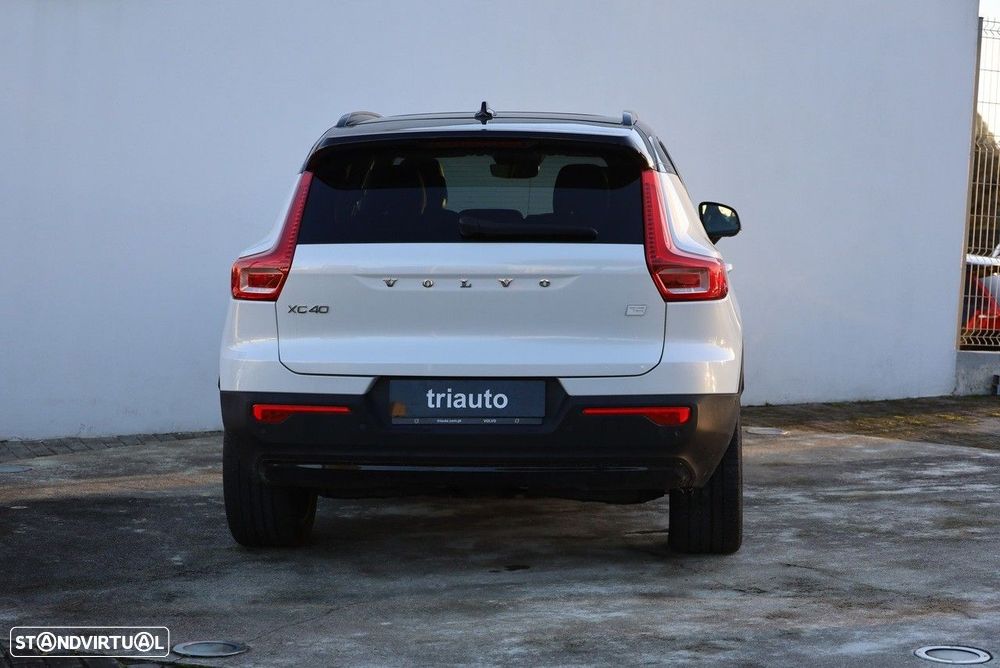 Volvo XC 40 Recharge Twin Pro - 4