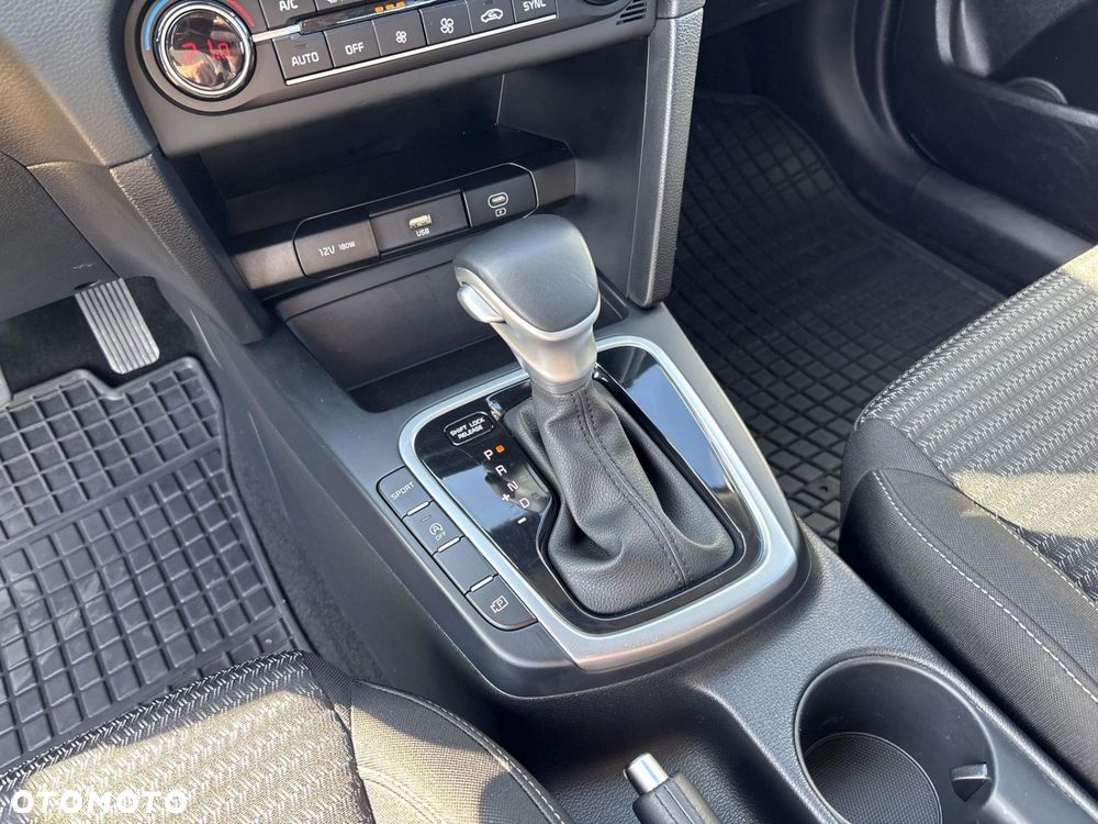 Kia Ceed 1.5 T-GDI M DCT - 16