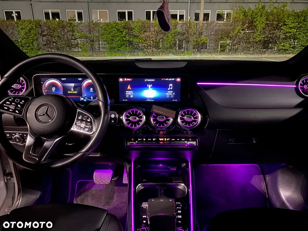 Mercedes-Benz GLA 250 4Matic 8G-DCT AMG Line - 22