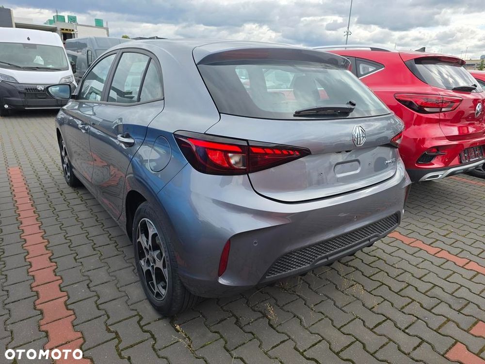 MG MG3 1.5 Excite - 6