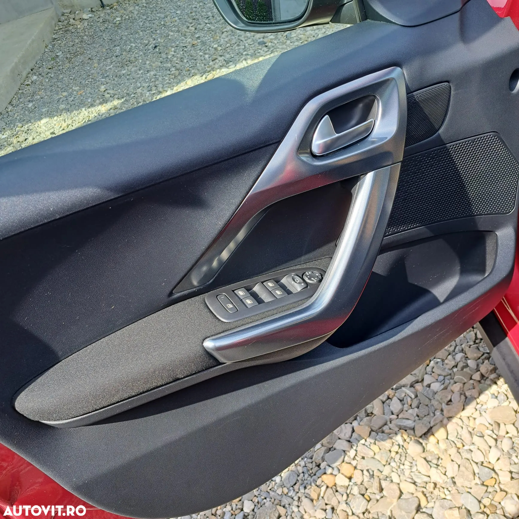 Peugeot 2008 PureTech 110 Stop&Start Allure - 12