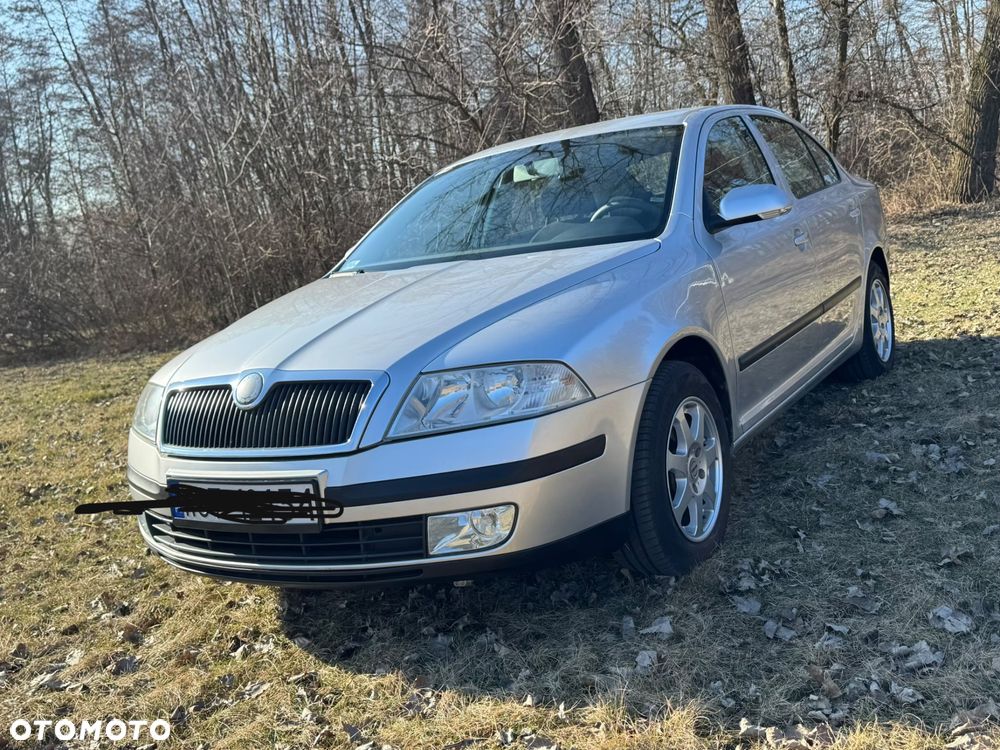 Skoda Octavia 1.6 Ambiente - 1