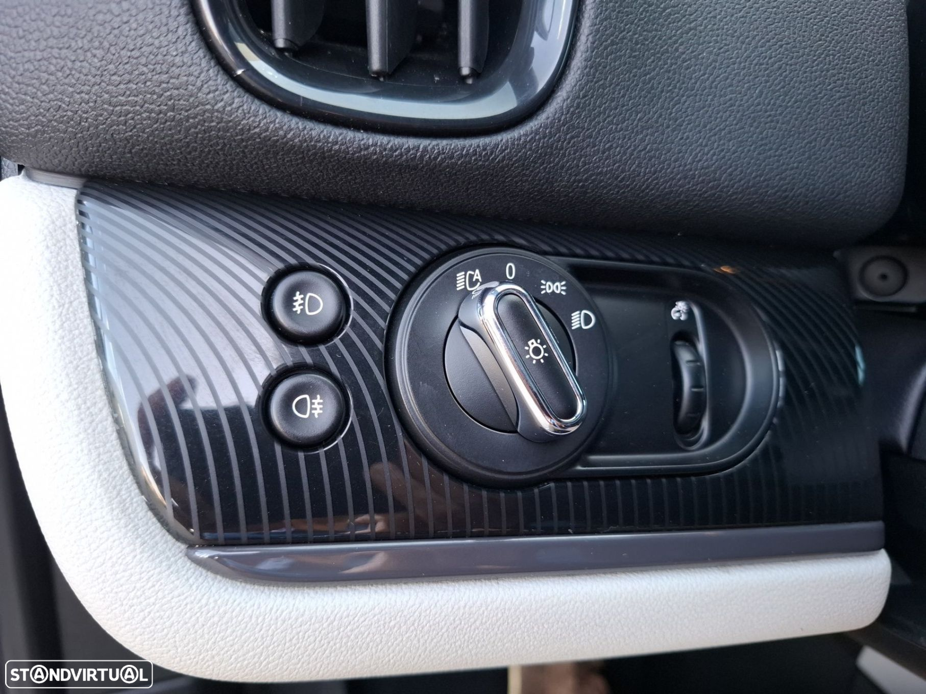 MINI Countryman Cooper SE ALL4 Auto - 17
