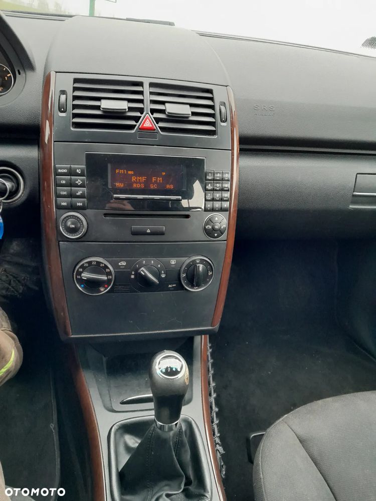 Mercedes-Benz Klasa A 180 CDI Elegance First - 8