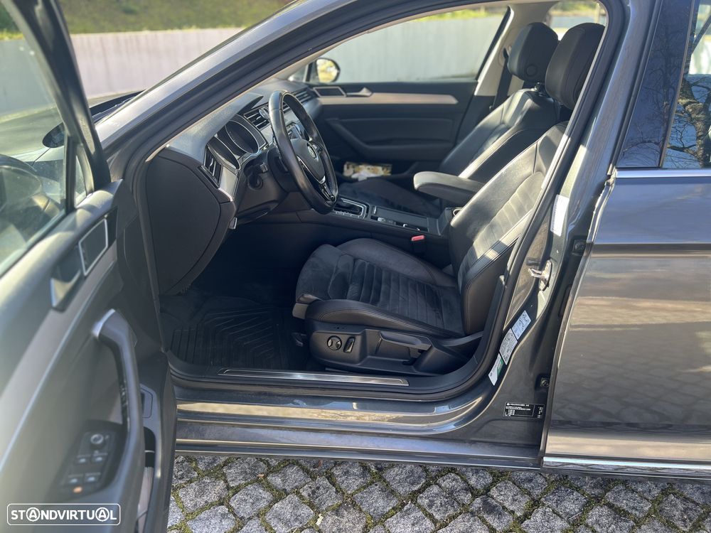 VW Passat Variant 2.0 TDi Highline DSG - 5