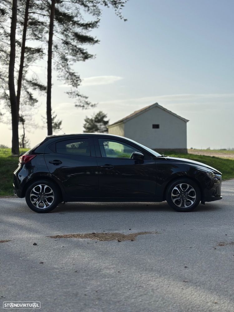 Mazda 2 1.5 Sky.Excellence Pack HS Navi - 4