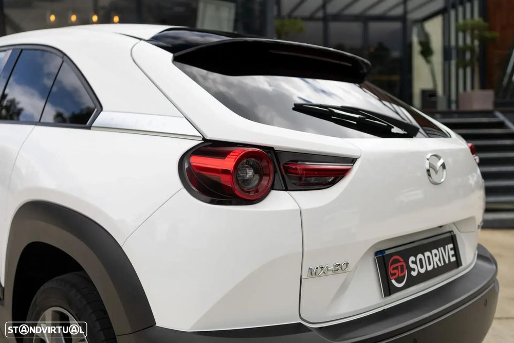 Mazda MX-30 e-SKYACTIV Excellence - 39