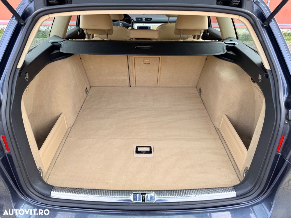 Volkswagen Passat 2.0 TDI DPF 4Motion Highline - 13