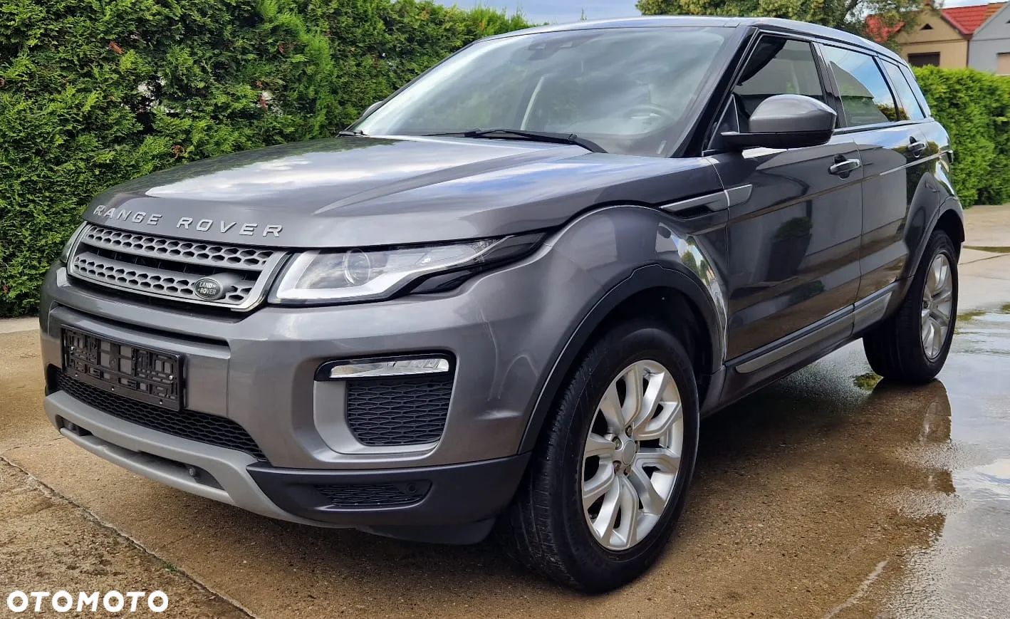 Land Rover Range Rover Evoque - 1