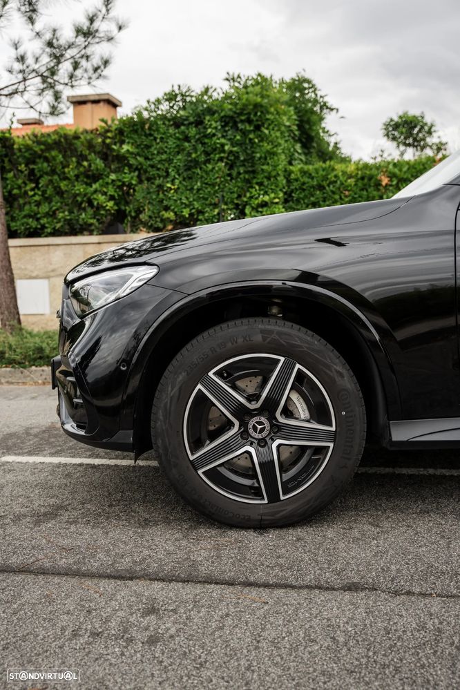 Mercedes-Benz GLC 300 e 4Matic 9G-TRONIC AMG Line Advanced - 14
