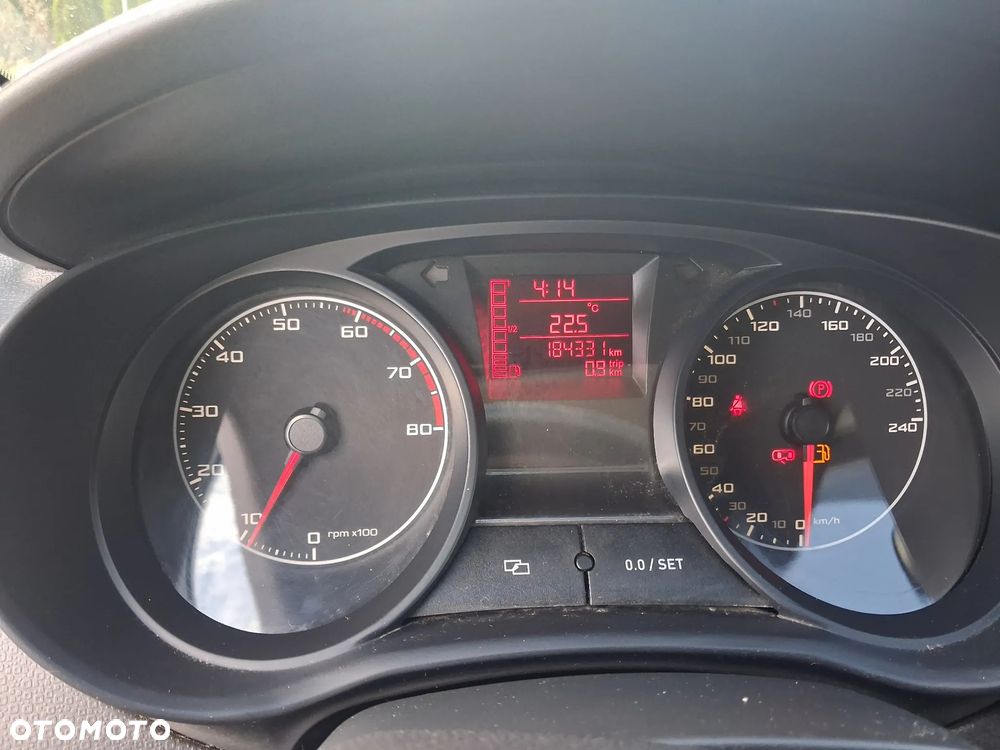 Seat Ibiza 1.2 12V Reference Salsa - 12