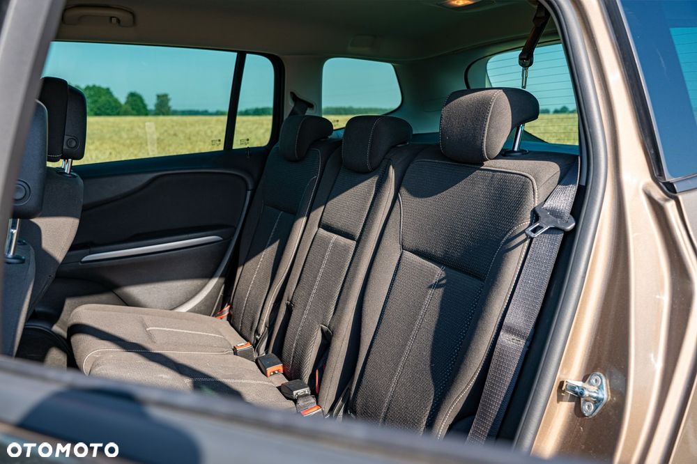 Opel Zafira 2.0 CDTI Cosmo - 11