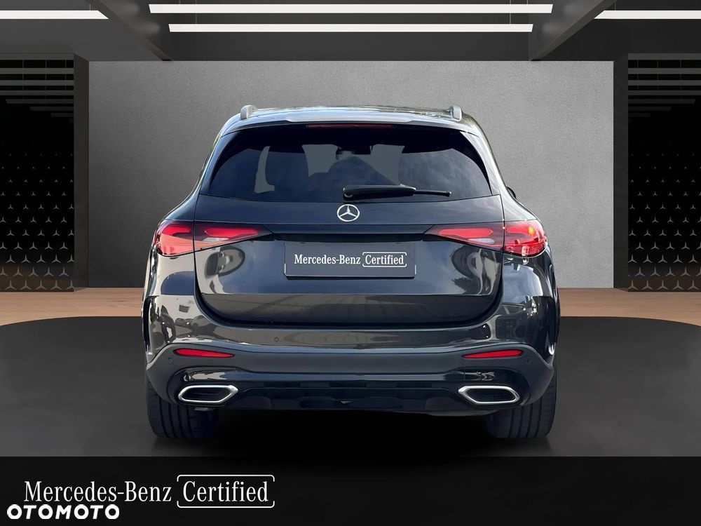 Mercedes-Benz GLC - 9