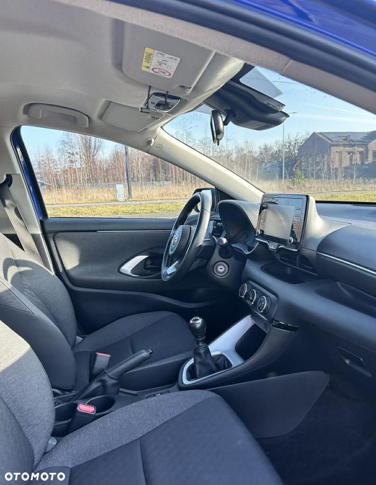 Toyota Yaris 1.5 Comfort - 12